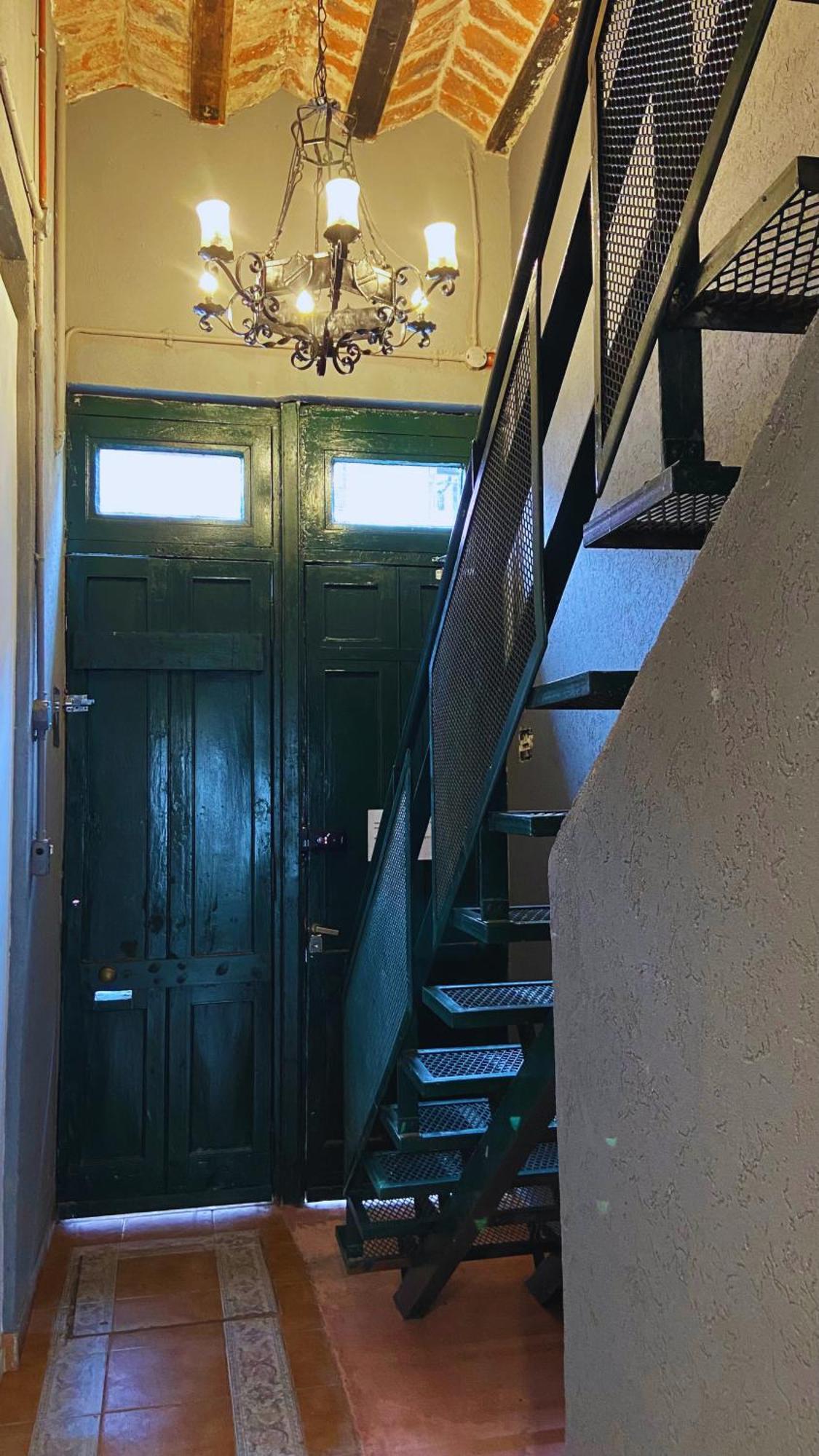 La Casa Del Loro, San Telmo - 8 Habitaciones ブエノスアイレス エクステリア 写真