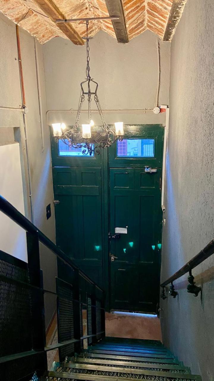 La Casa Del Loro, San Telmo - 8 Habitaciones ブエノスアイレス エクステリア 写真